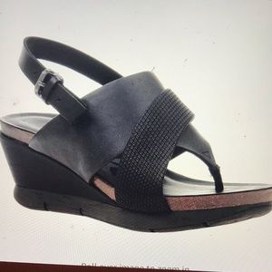 Brand New OTBT In Focus Sandal